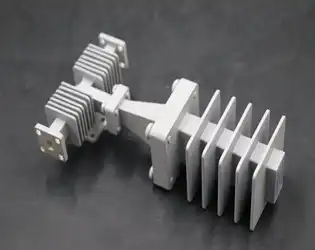 What are the main functions of Magic Hybrid Tee in microwave circuits?